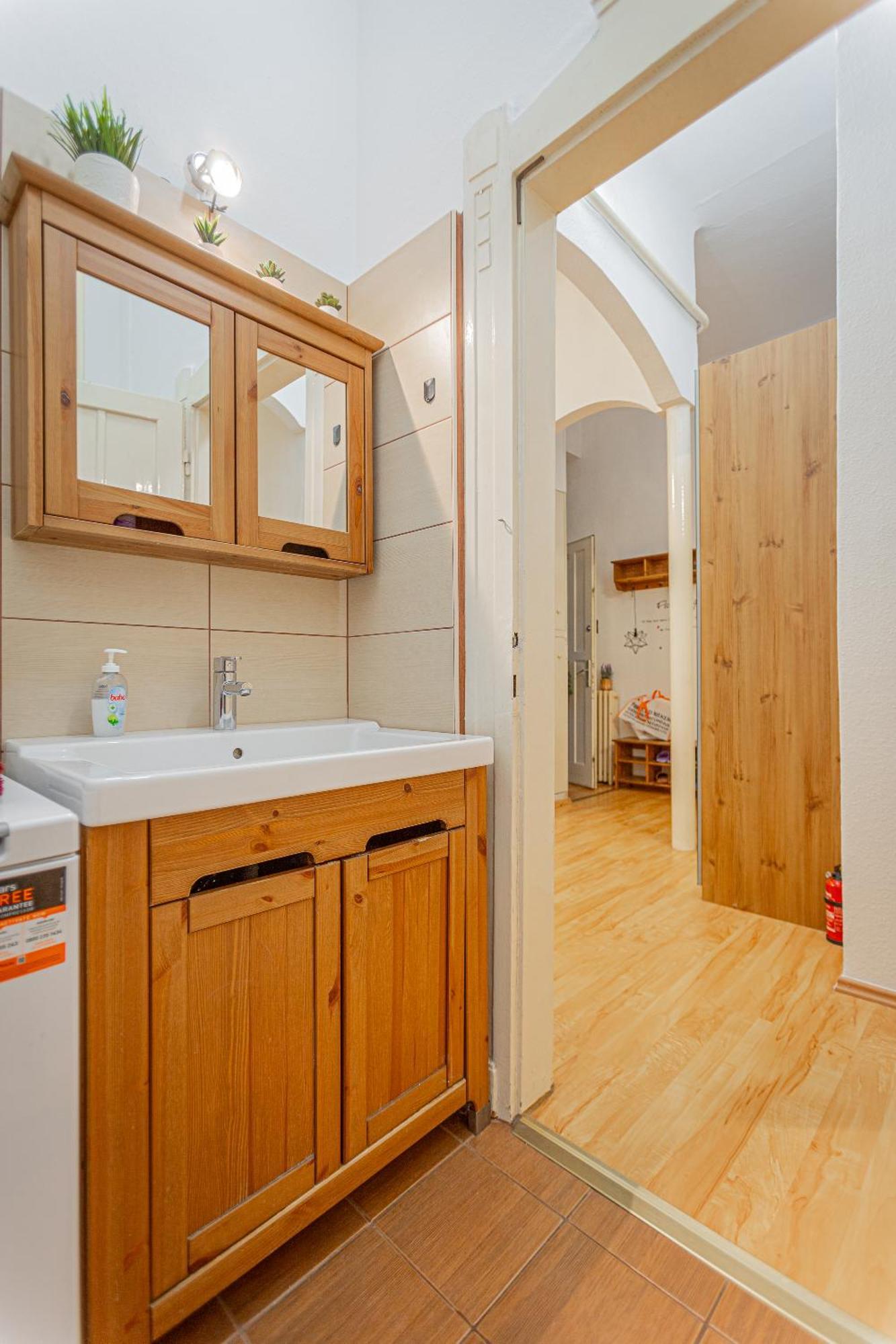 Jackquaters Silver Apartmán